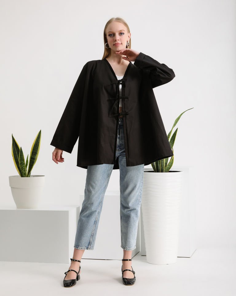 Siyah Bağlamalı Kimono