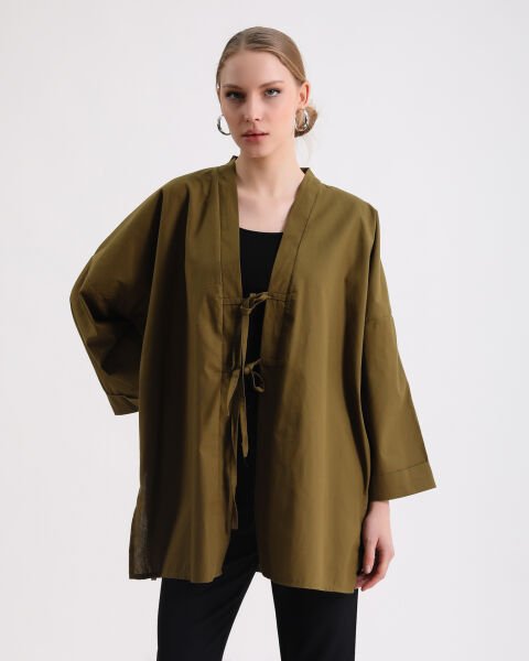 Yeşil Bağlamalı Kimono