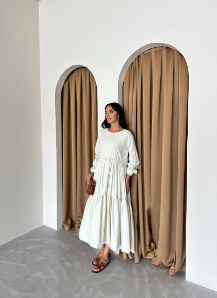 Beyaz Büzgü Elbise