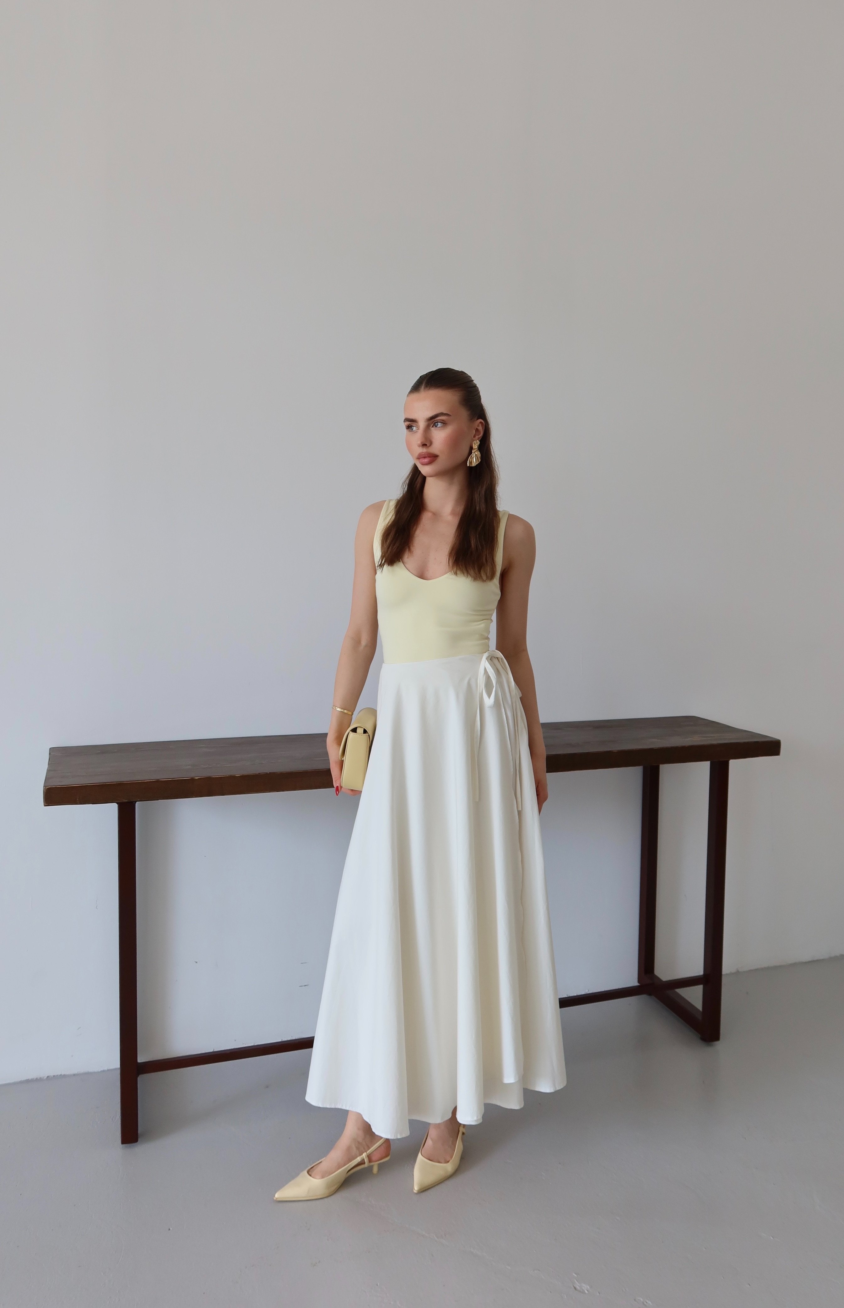 Beyaz Bağlamalı Pamuk Etek